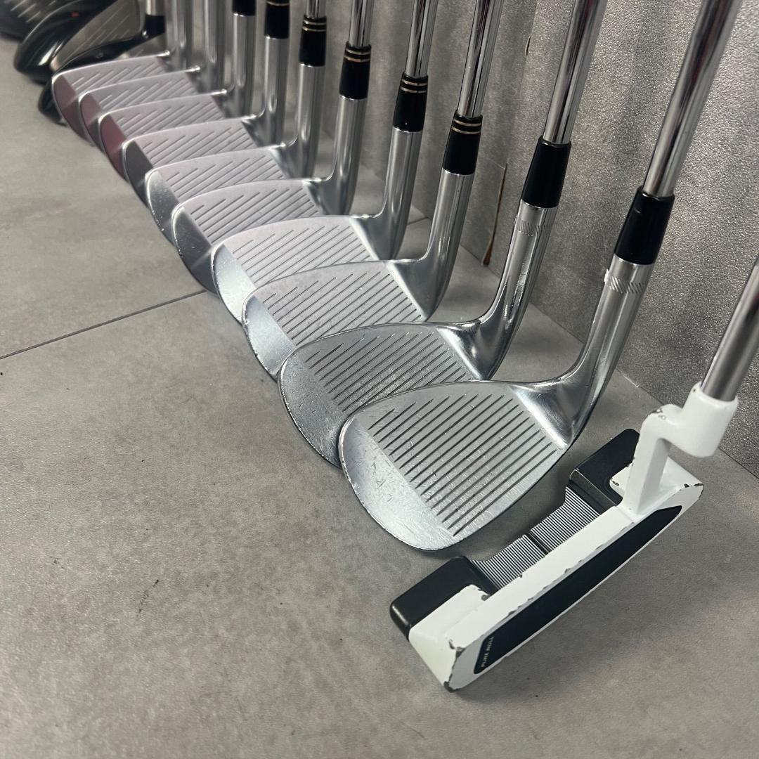 テーラーメイド　タイトリスト　メンズゴルフ14本フルセット　男性　右利き