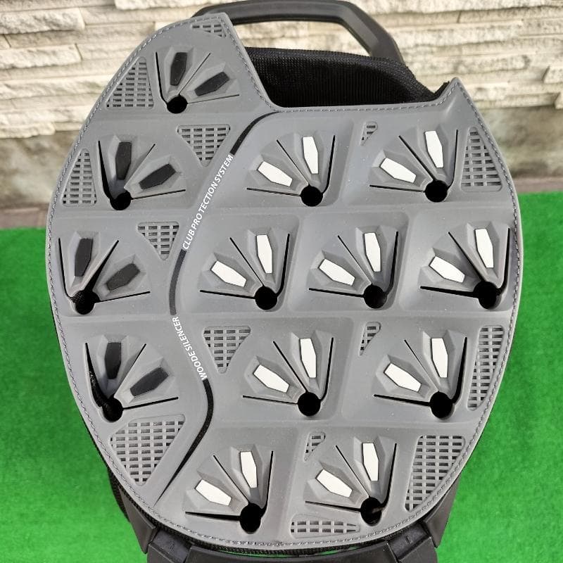 中古品 オジオ スタンドキャディバッグ OGIO