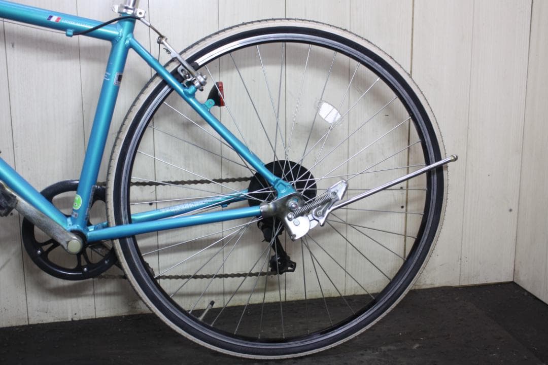 定価43,856円ルノー700C シマノ6速アルミ 440mm クロス BLUE