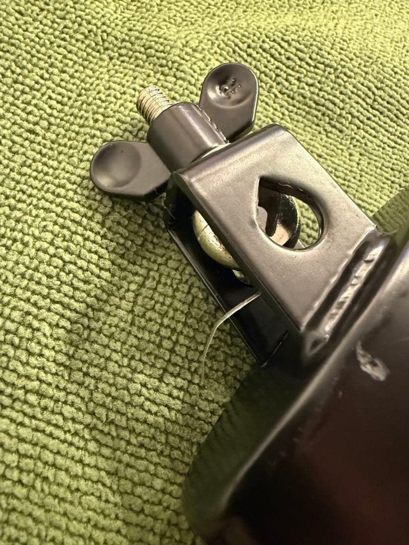 マイネル ブラックフィニッシュカウベル 6 3/4\" & カウベルホルダーセット