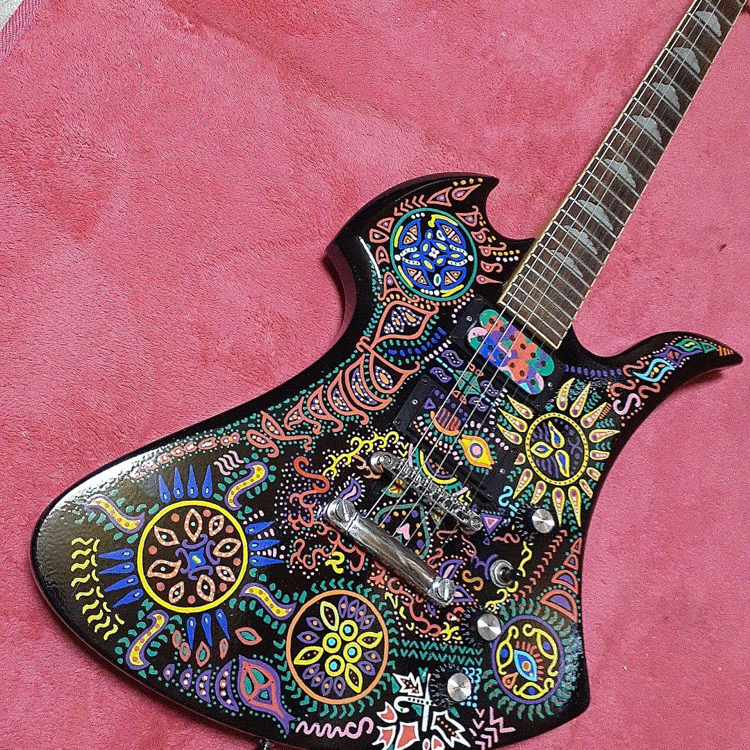 【良・美品】サイケペイント・hideモデル。モッキンバード。ソフトケース付属。