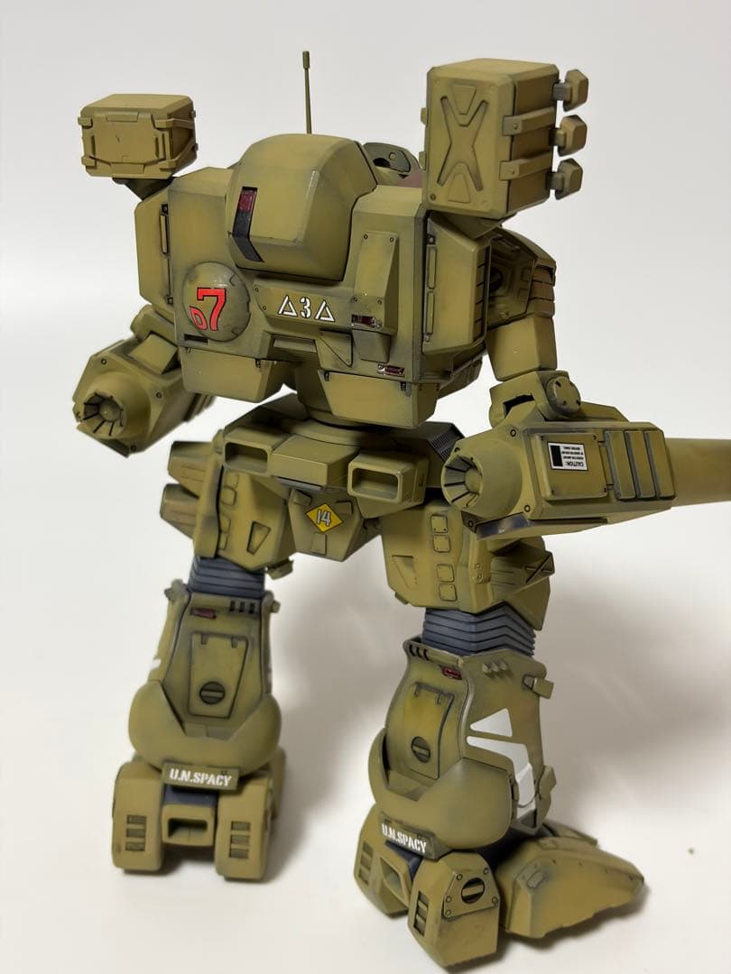 WAVE 1/72デストロイドトマホーク　塗装済完成品　マクロス　プラモデル