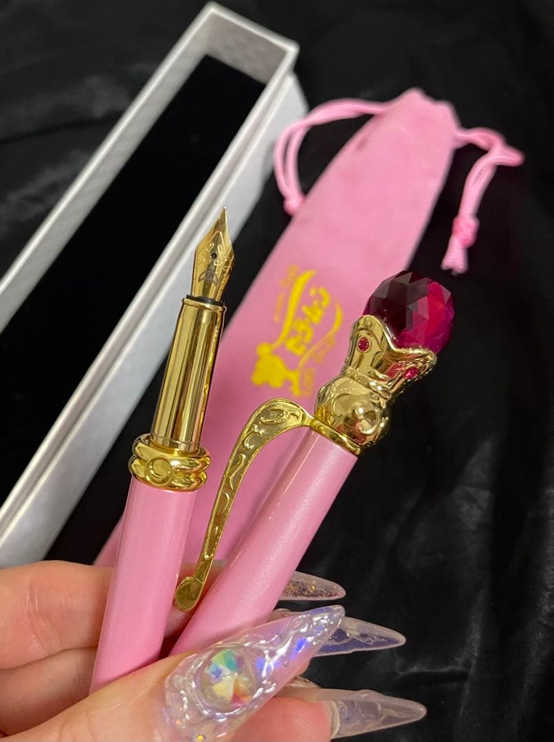 セーラームーン ピンク 万年筆