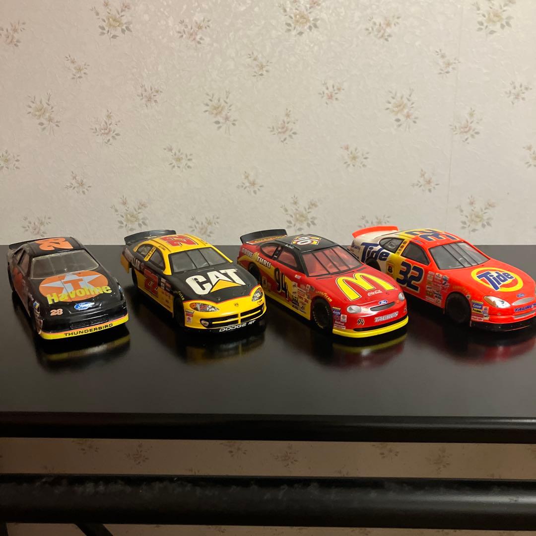 NASCARミニカー 4台セット