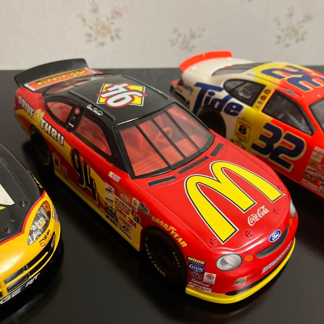 NASCARミニカー 4台セット