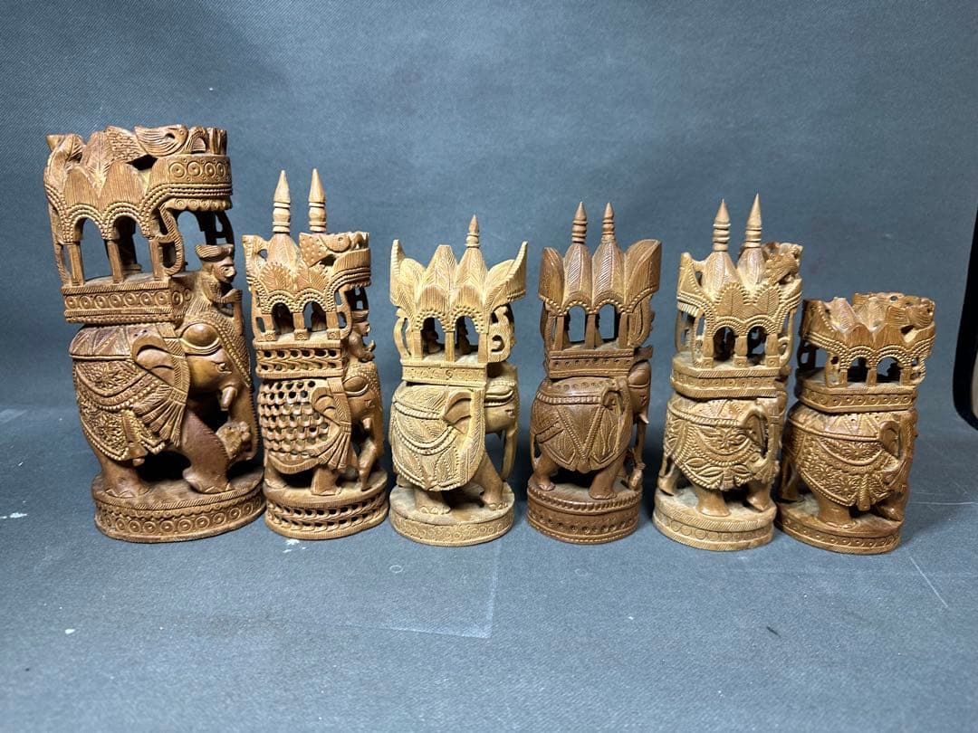 インド　白檀　象そう　木彫り　仏教美術　仏像 骨董 木像　木製　仏教　密教