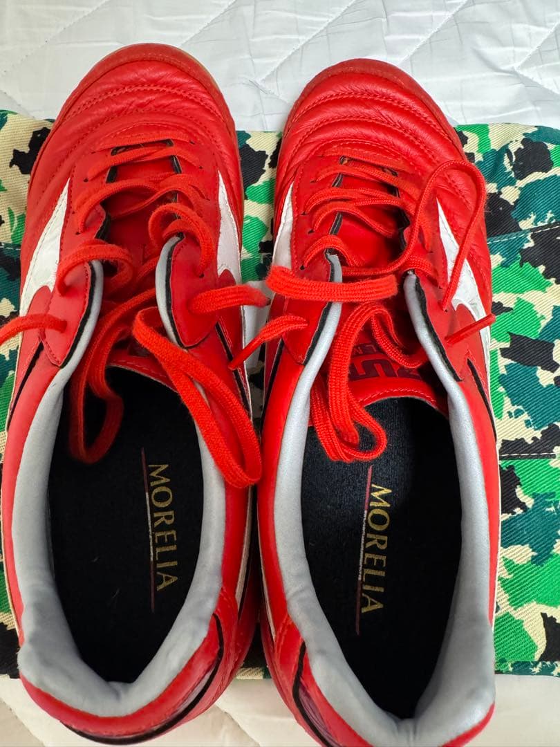 Mizuno Morelia フットサルシューズ