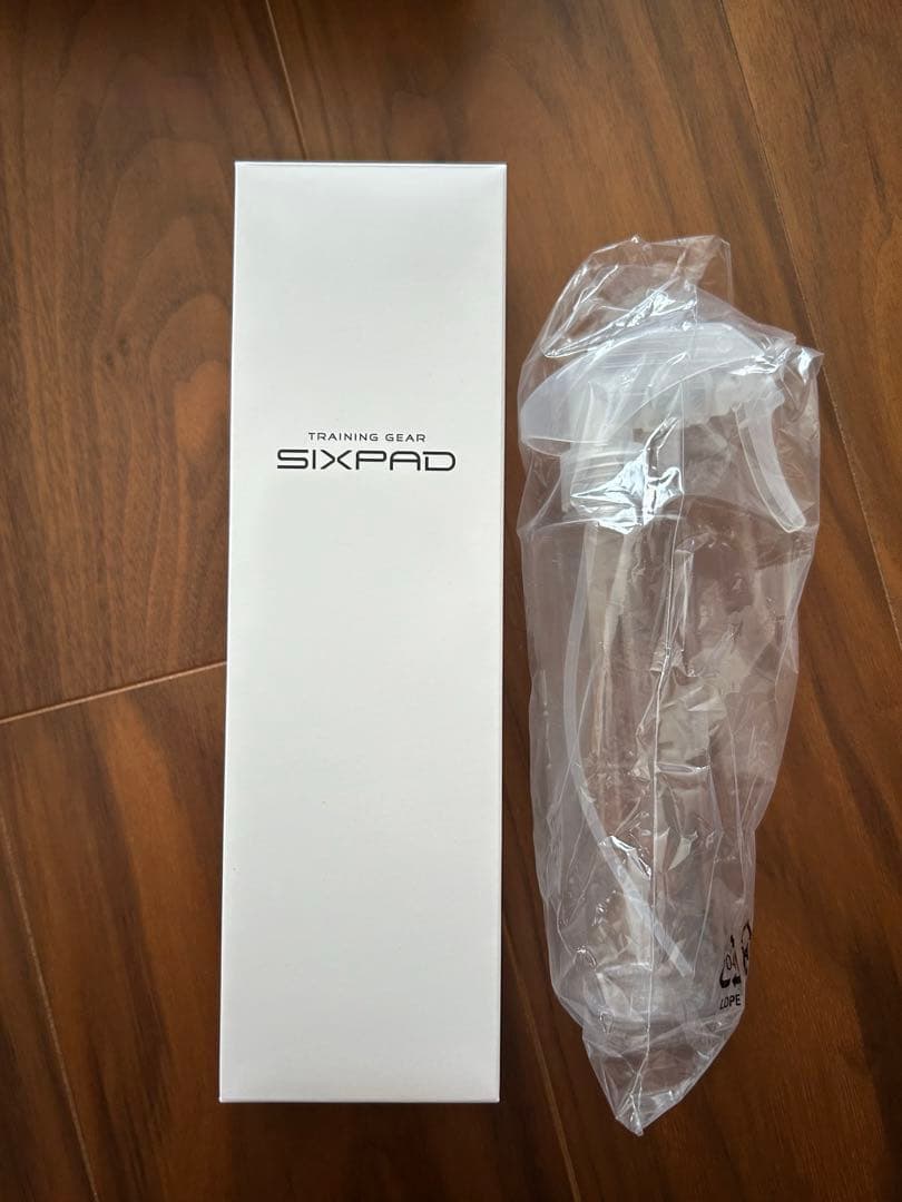 【箱あり】シックスパッド　パワースーツ　トップ Mサイズ