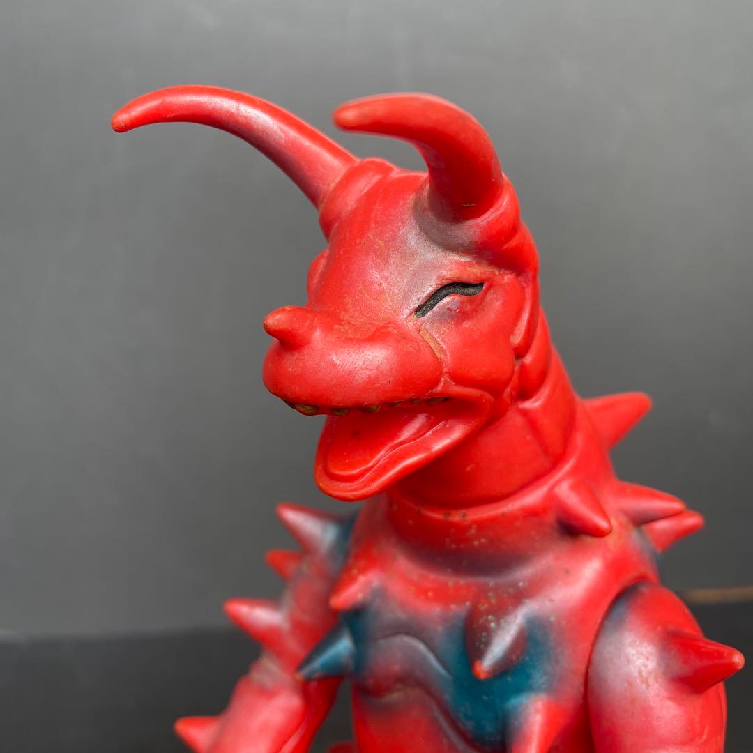 ブルマァク　 グドン　帰ってきたウルトラマン　公開当時品　 尻尾破損あり