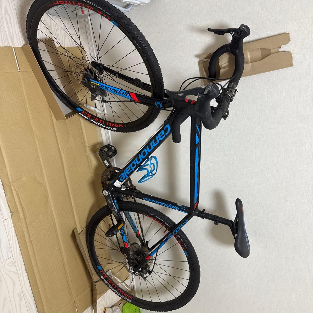 Cannondale シクロクロスバイク 青・黒