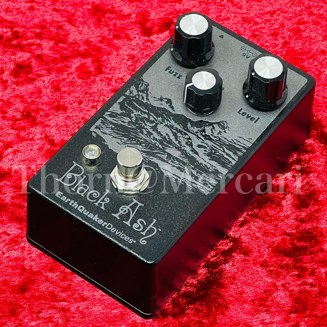 ギター EarthQuaker Devices Black Ash