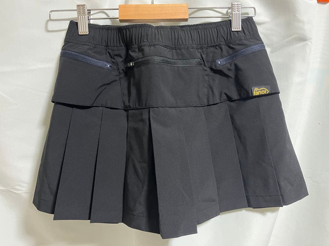 美品 ranor ラナー ランニングプリーツスカート S ブラック トレラン