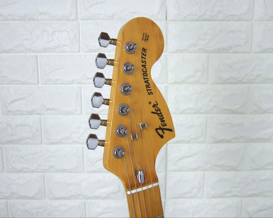 Fender Japan ST72 OCR USAピックアップ搭載
