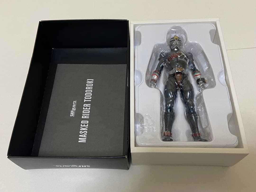 真骨彫製法 S.H.Figuarts 仮面ライダー轟鬼