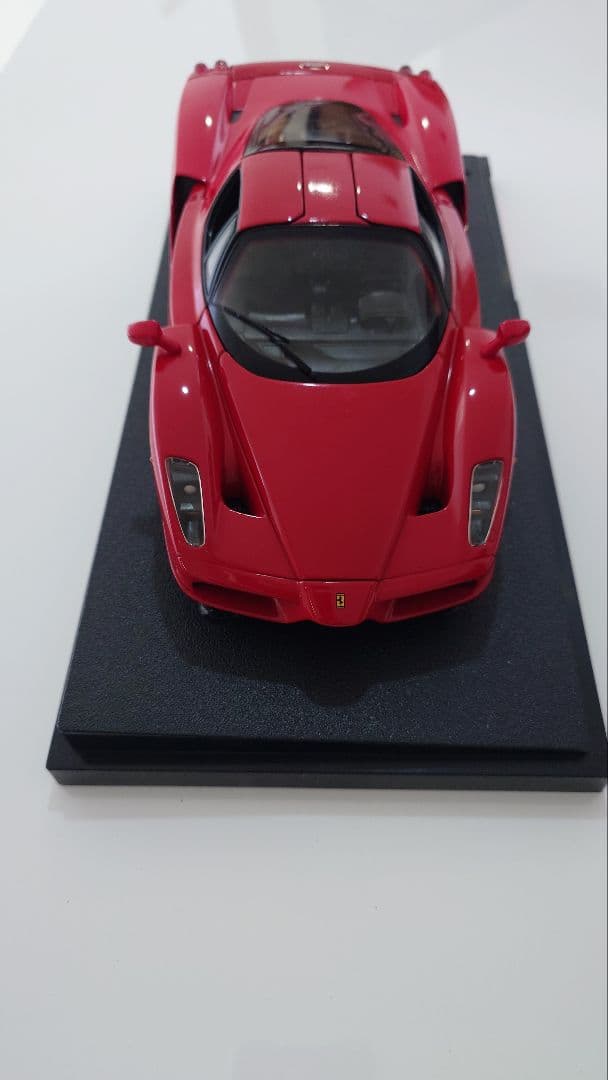エンツォ フェラーリ 1/18 【Hot Wheels】