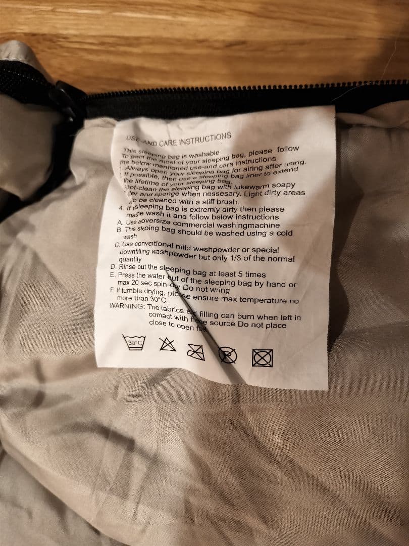 m*i様 最安極美品　Nuuca(ヌーカ)　ヒュッゲスリープ　　寝袋+袋+枕
