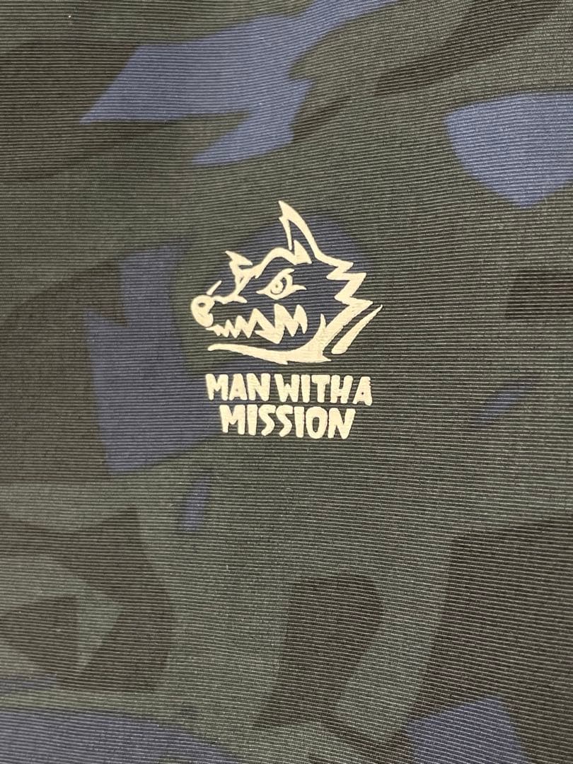 マンウィズ　ウルフテックライト