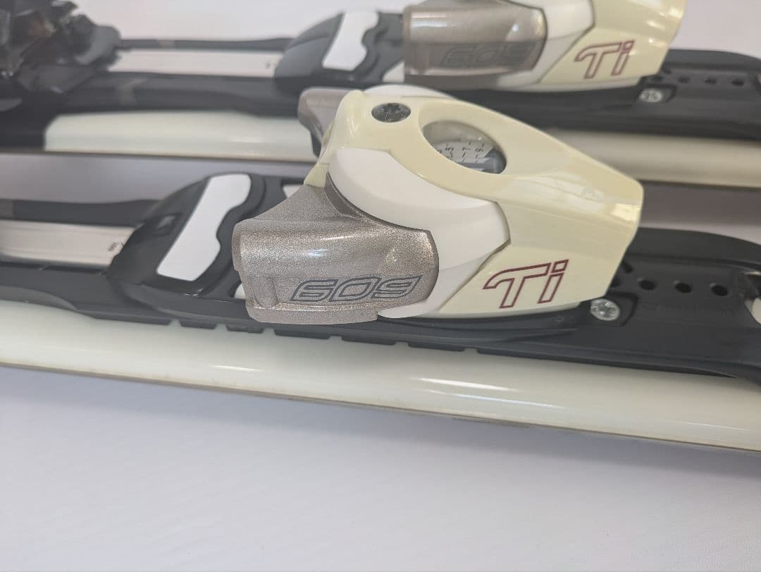 サロモン 141cm カービングスキー arc en ciel ビンディング付