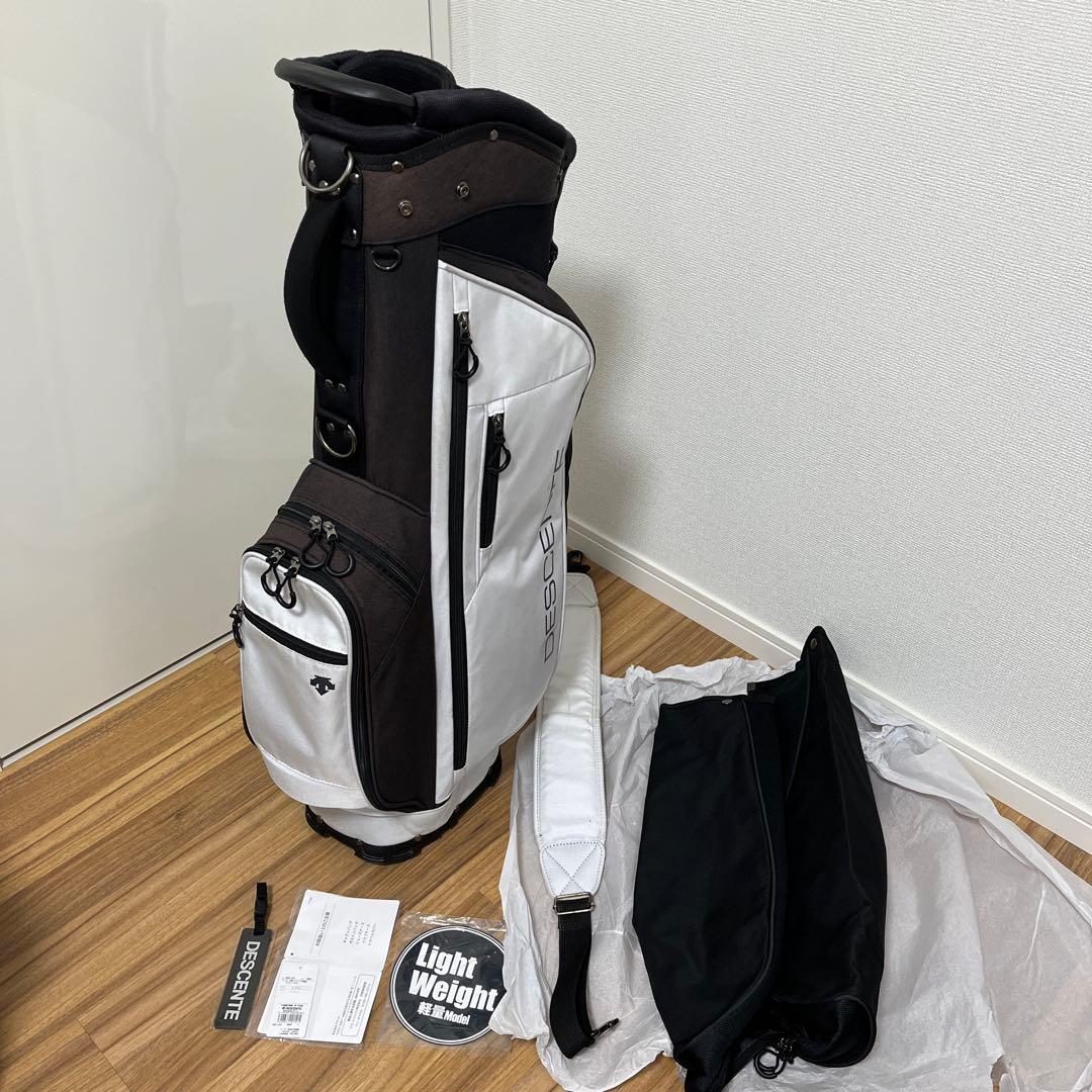 DESCENTE キャディバッグ DQBTJJ03 8.5型 白/黒　スタンド式