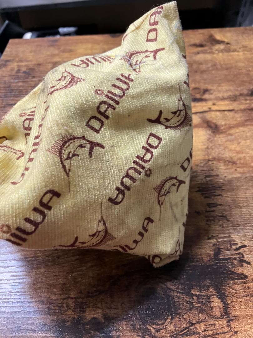 DAIWA 2000Sスピニングリール 木製ハンドル