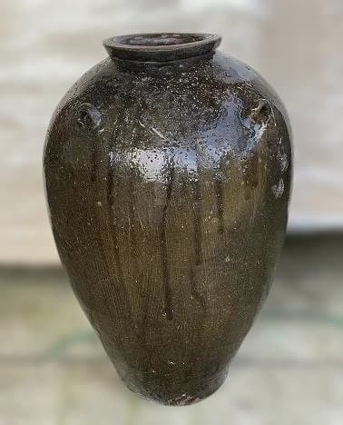 古薩摩 苗代川焼 四耳壷 黒酢壷 古民具 庭造 水瓶 甕壺 花華 釉薬