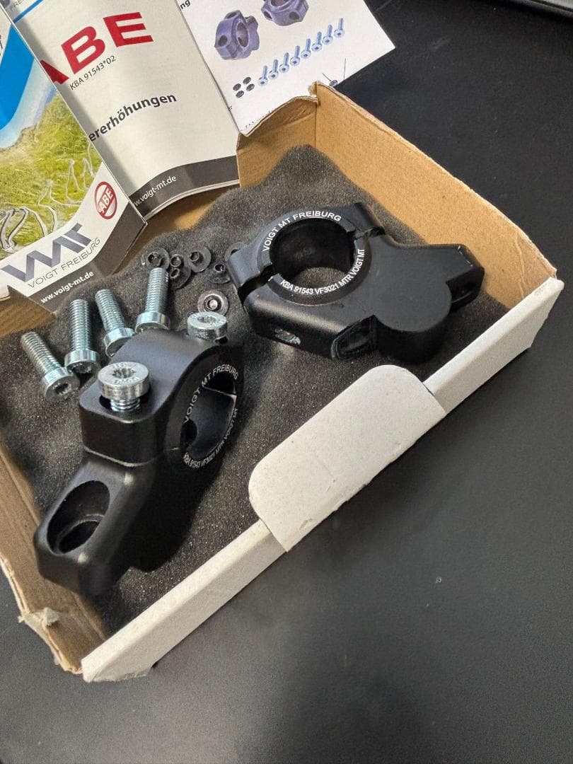 GSX-S 750 ライザーハンドルバー 30mm 21mm オフセット