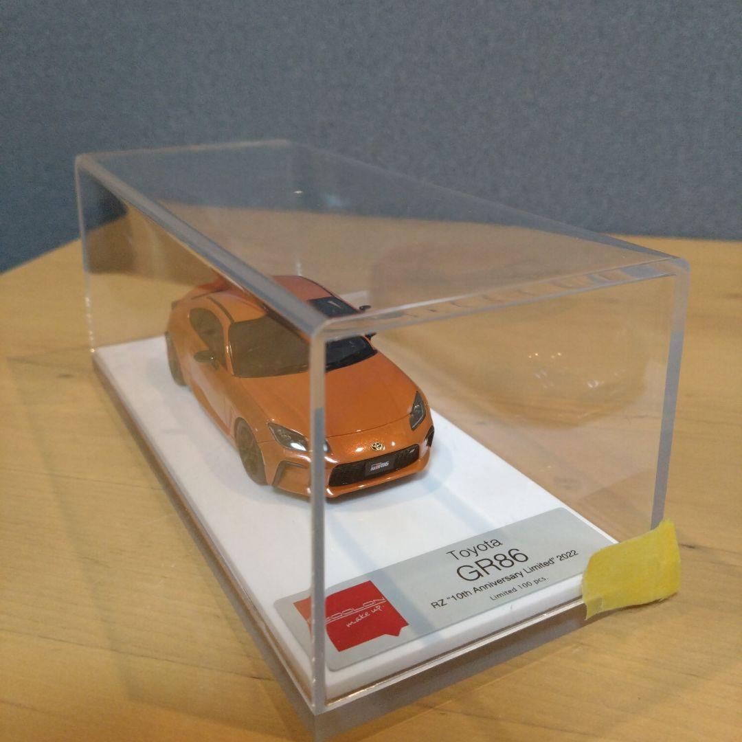 メイクアップ　ミニカーGR86 1／43 フレイムオレンジ
