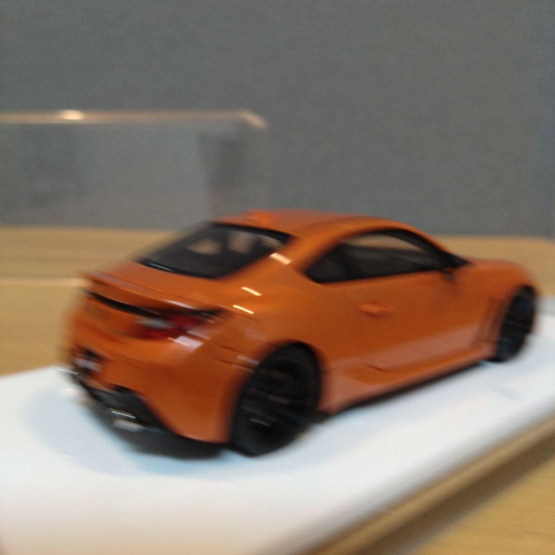 メイクアップ　ミニカーGR86 1／43 フレイムオレンジ