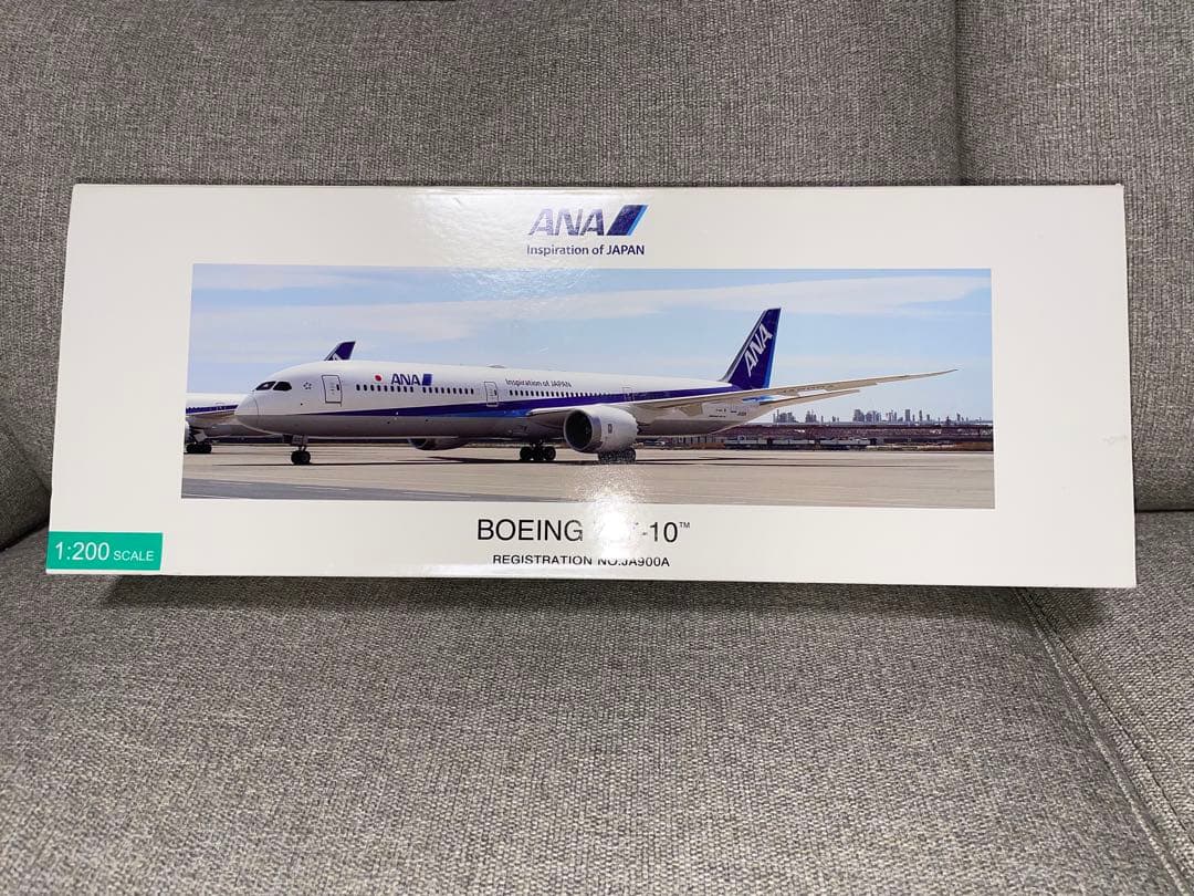 BOEING 787-10モデルプレーン ANA 1/200