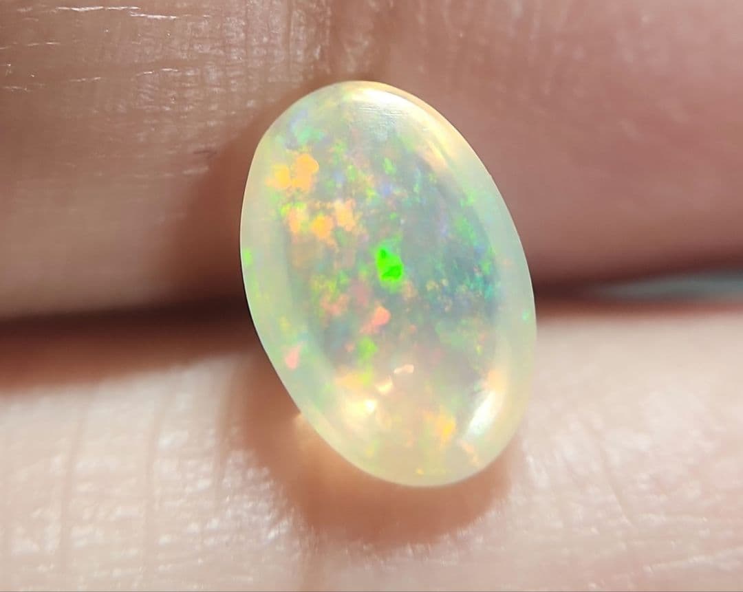 天然ファイアーオパール 1.365ct