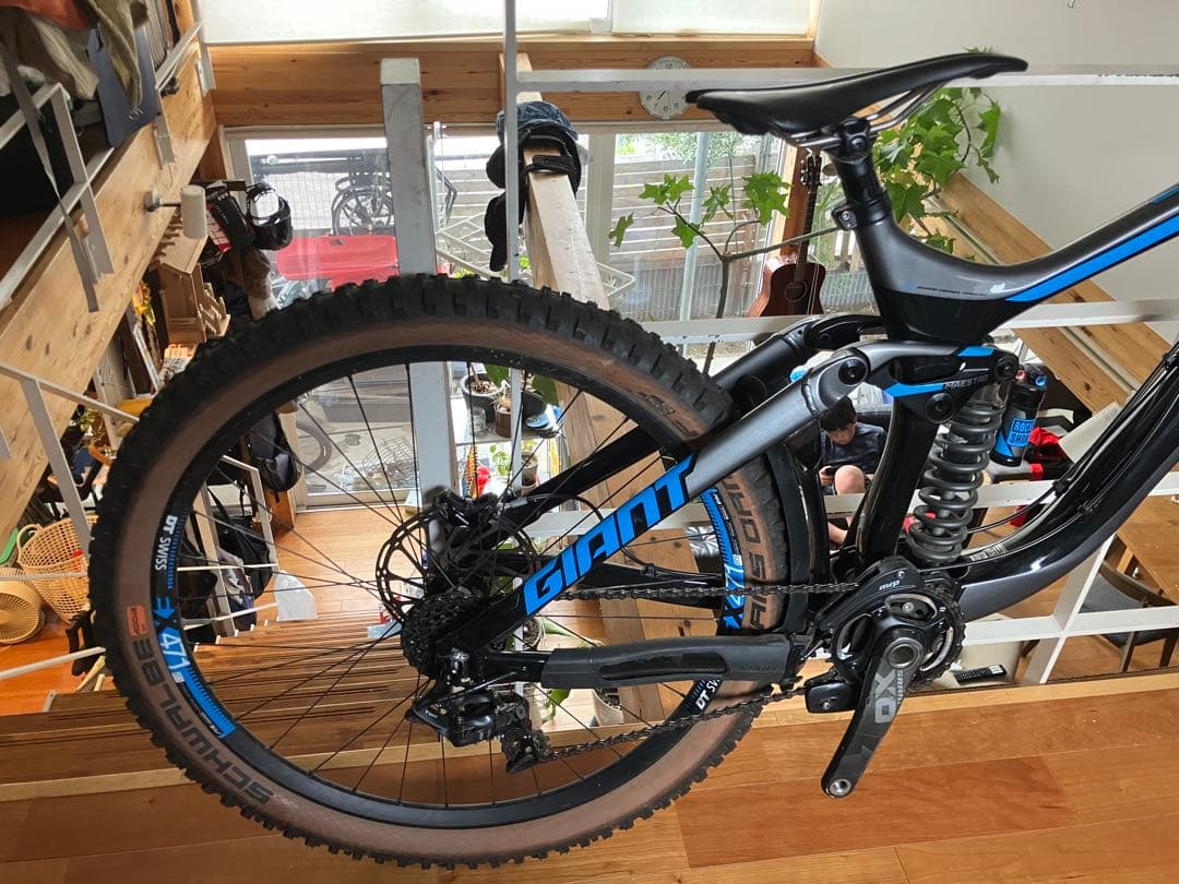 Giant Gloryフルサスペンション27.5 2015カーボンフレームDH
