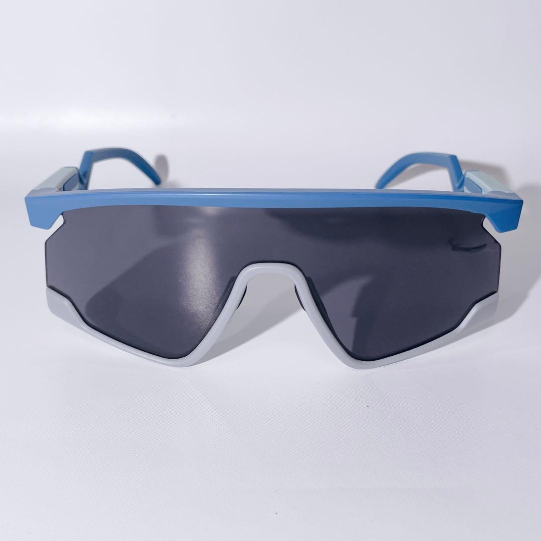 OAKLEY オークリー サングラス BXTR バクスター ブルー グレー