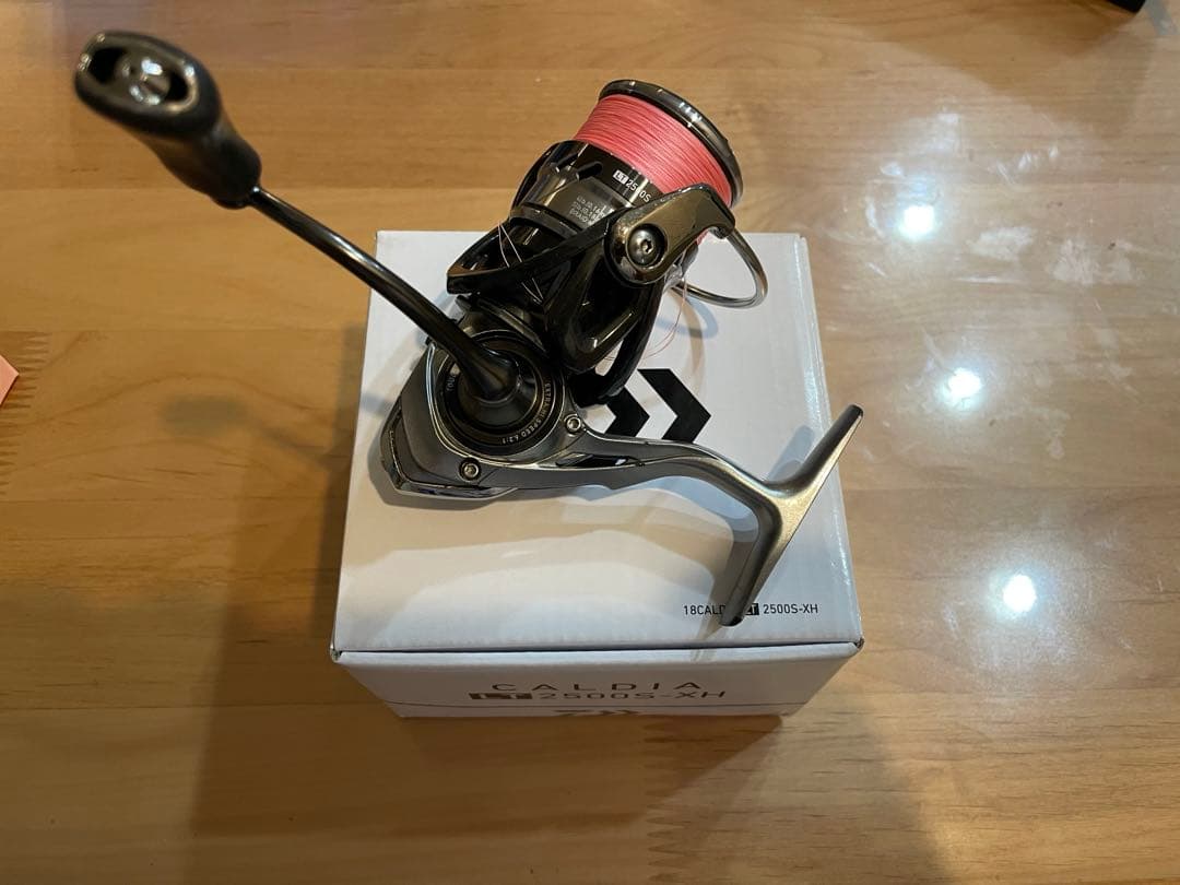 DAIWA CALDIA LT 2500S-XH スピニングリール
