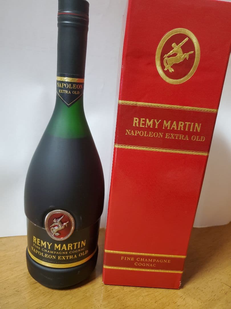REMY MARTIN《FINE CHAMPAGNE COGNAC》XO