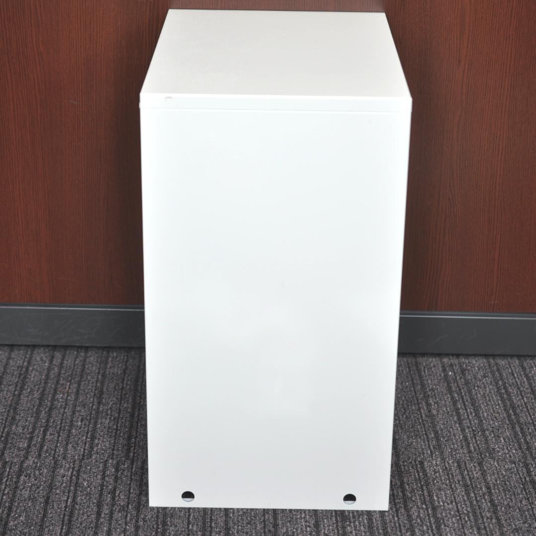 鍵付きスマホ貴重品セキュリティロッカー（配線穴付）TA2488