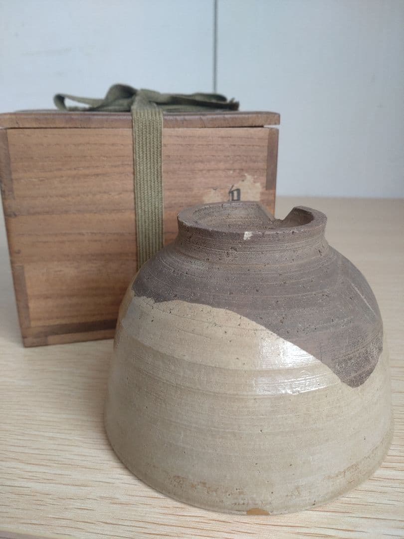 【江戸時代　蔵出し】対州　堅手　大井戸茶碗　唐津　李朝　割高台　青井戸　真熊川