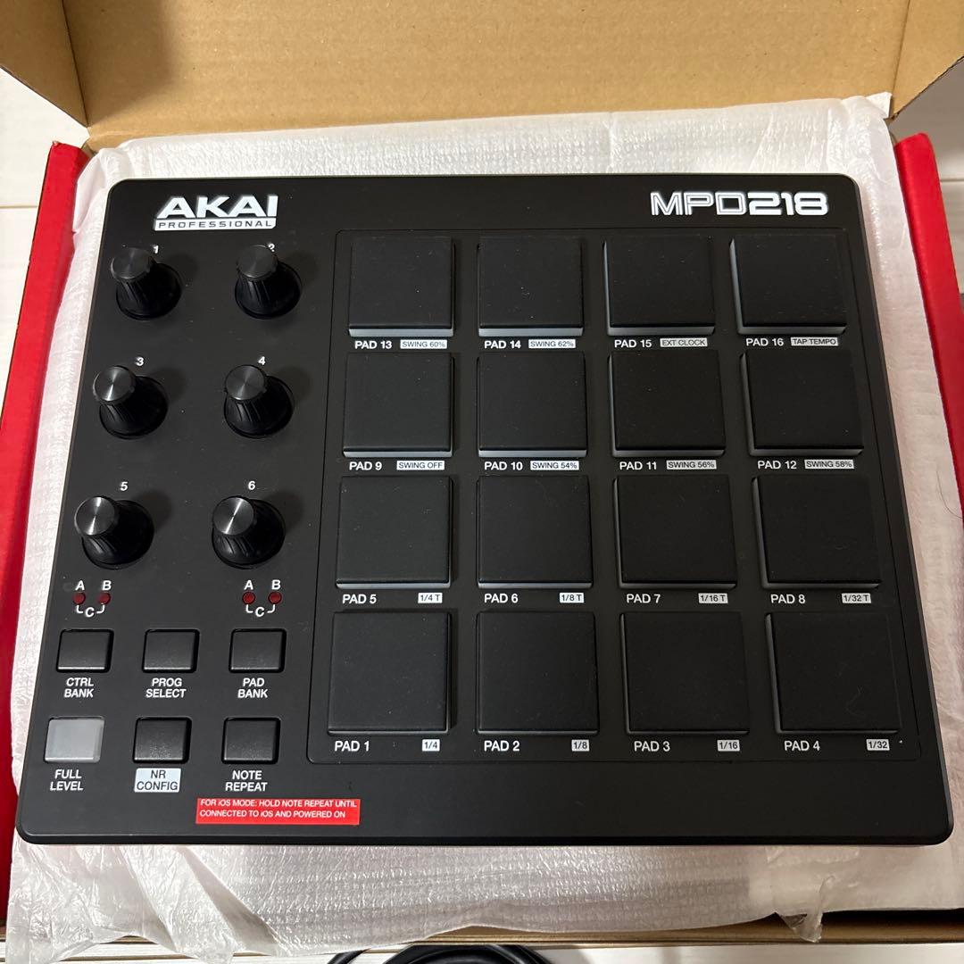 Akai Professional USB MIDIコントローラー