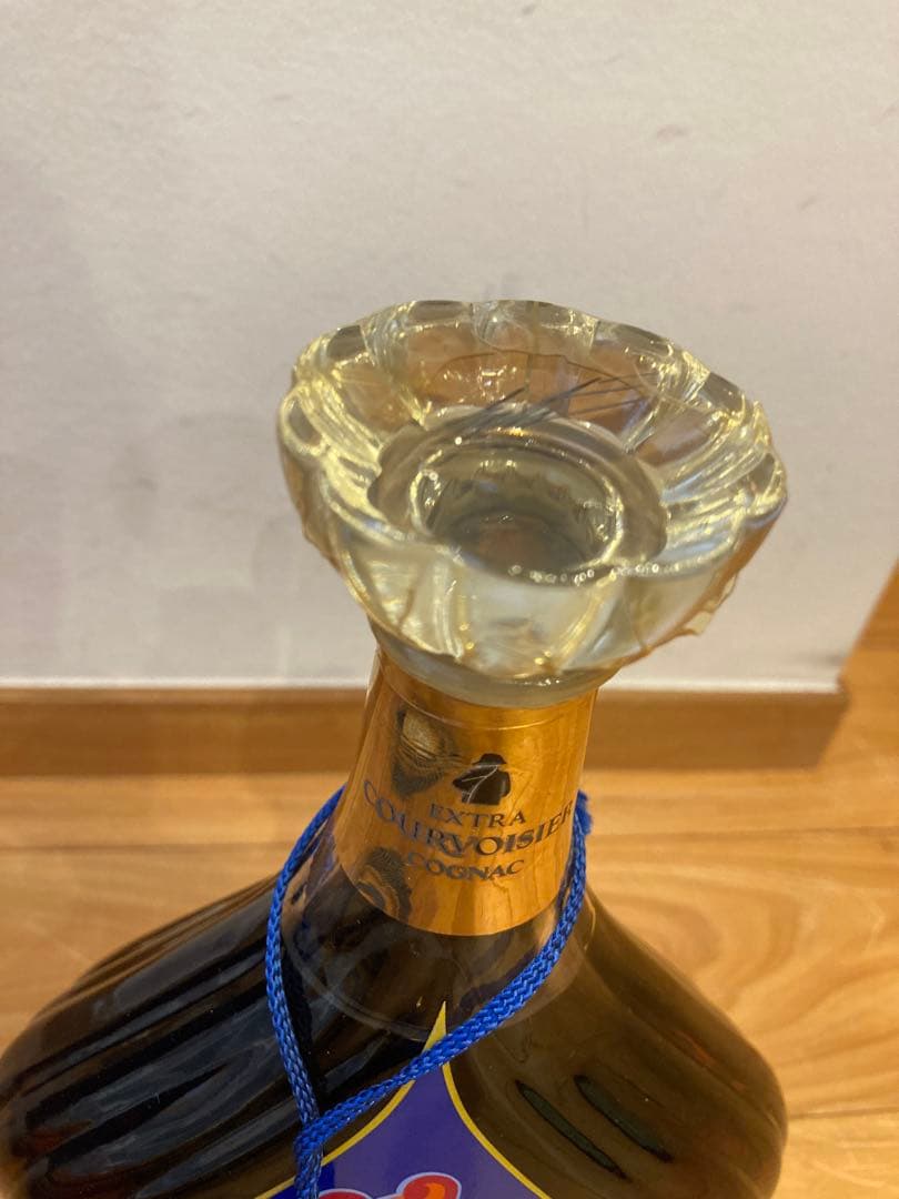 クルボアジェ エクストラ COGNAC コレクション 未開栓 箱付き