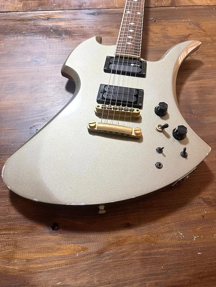 Target MGT-85CX モッキンバード hide シルバー　ジャンク