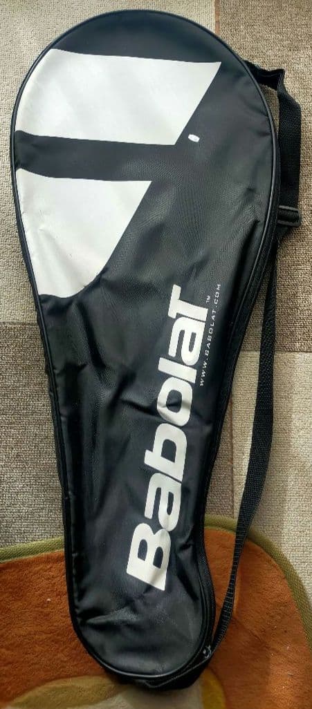 バボラ ピュアアエロ 2019年モデル　G2 テニスラケット