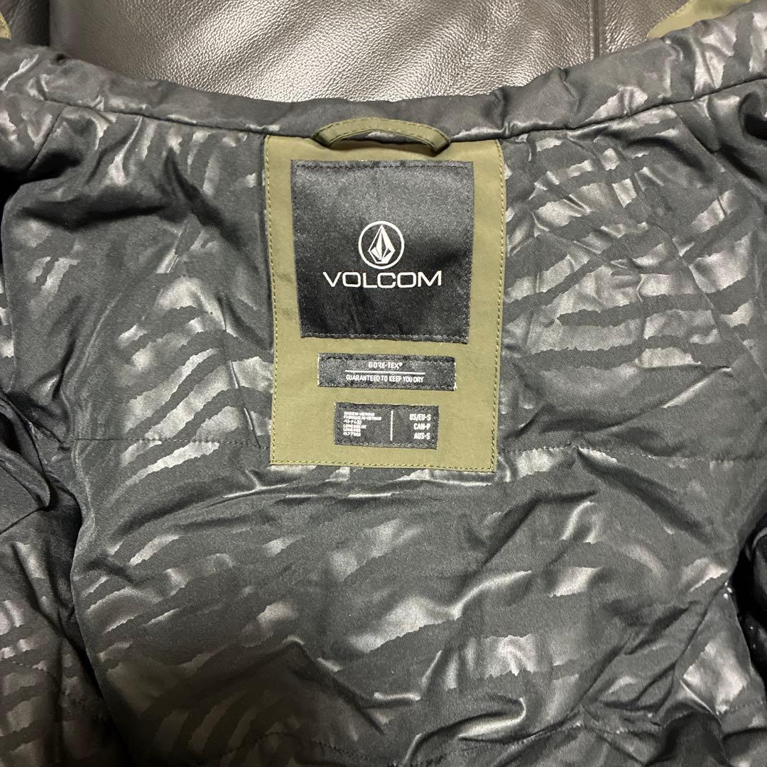 VOLCOM スノーボードウェアセット（女性用）