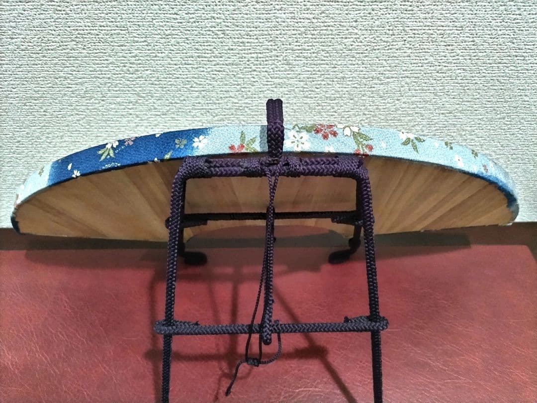 京都老舗店　宮脇賣扇庵　 神代杉扇型フレームちりめん押絵凧揚げ風景のオブジェ