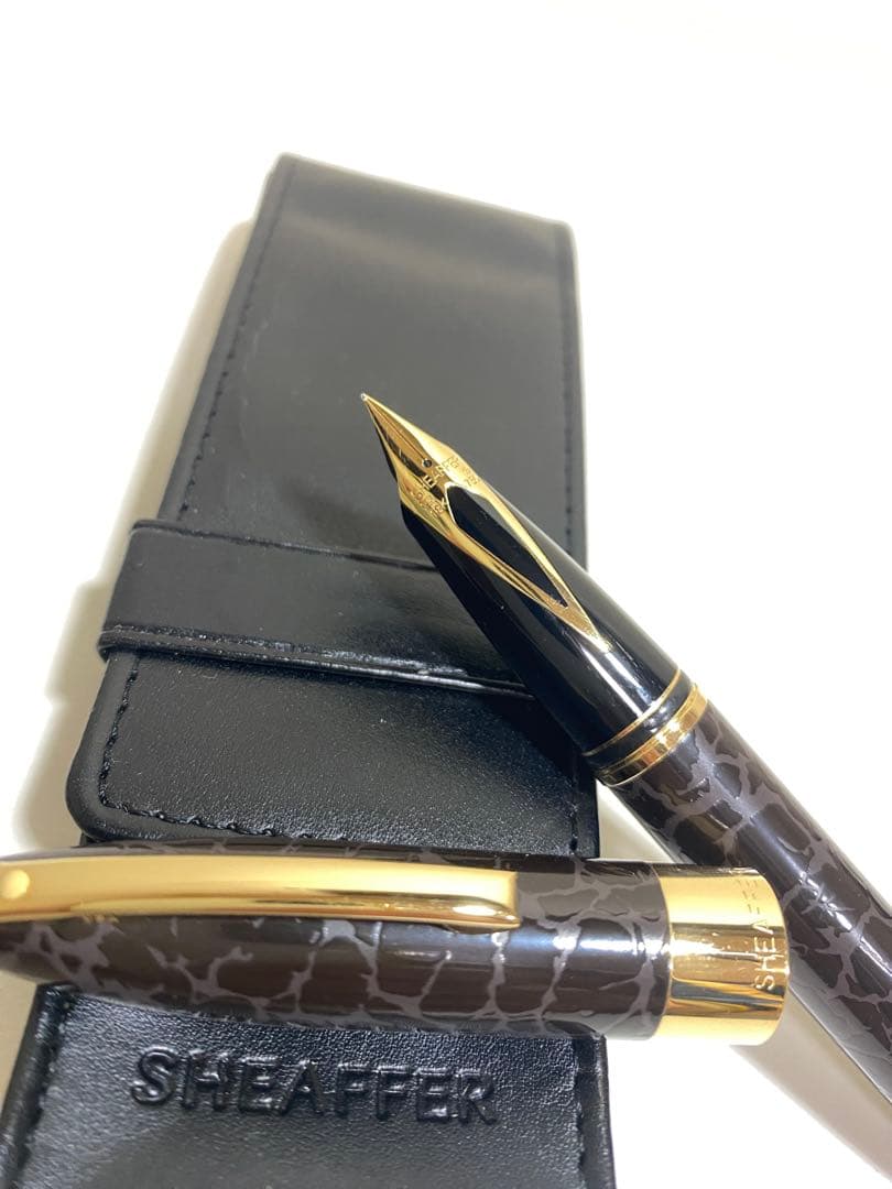 SHEAFFER 18K万年筆 専用ケース付き