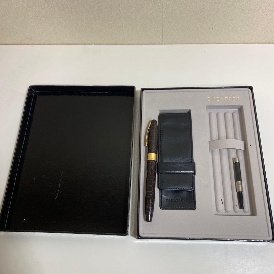 SHEAFFER 18K万年筆 専用ケース付き