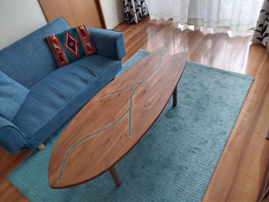 レトロフィッシュ　リバーテーブル