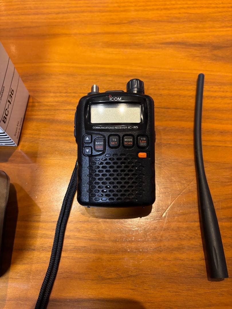 ICOM IC-R5 受信機 ACアダプター付き