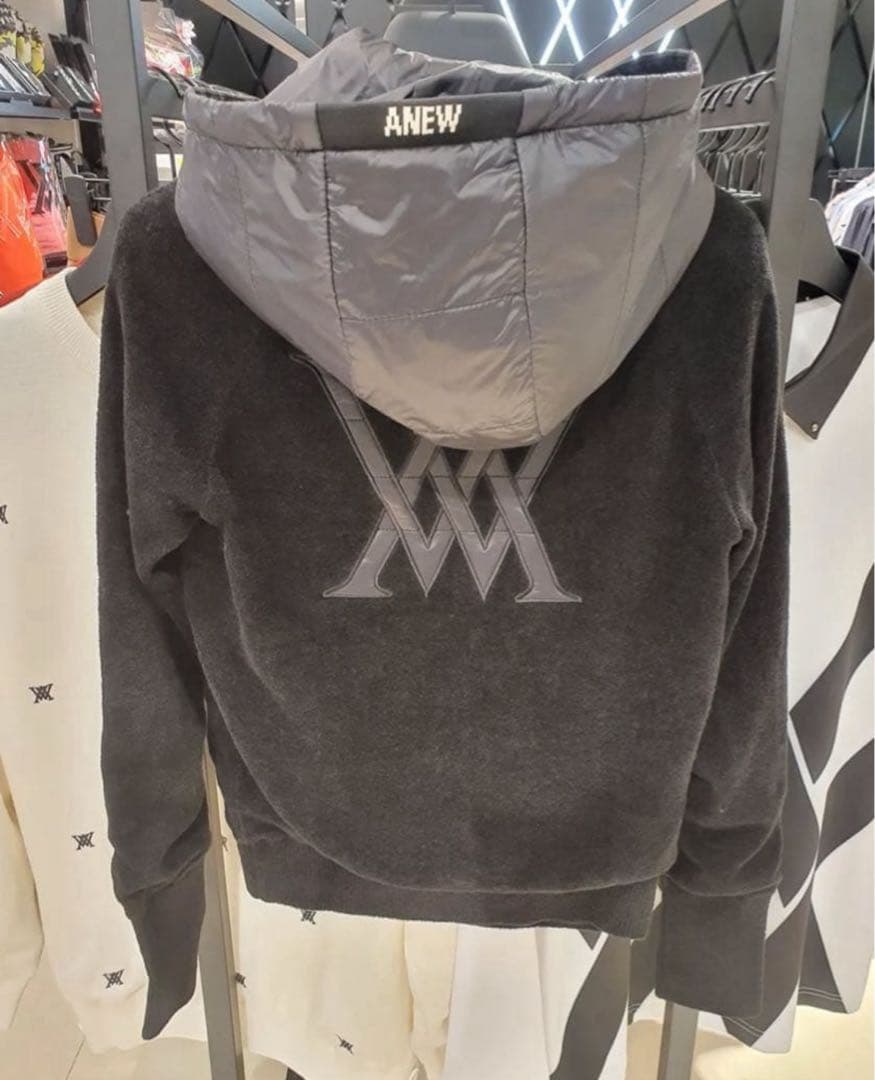 XSサイズ☆ANEW GOLF☆レディース　真冬パーカー