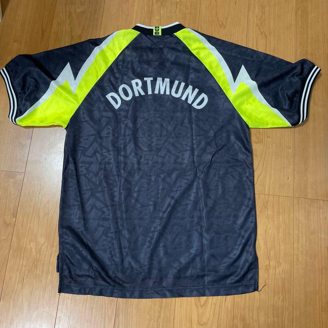 Kaka22 サッカーユニフォーム　ドルトムント　Ｌサイズ