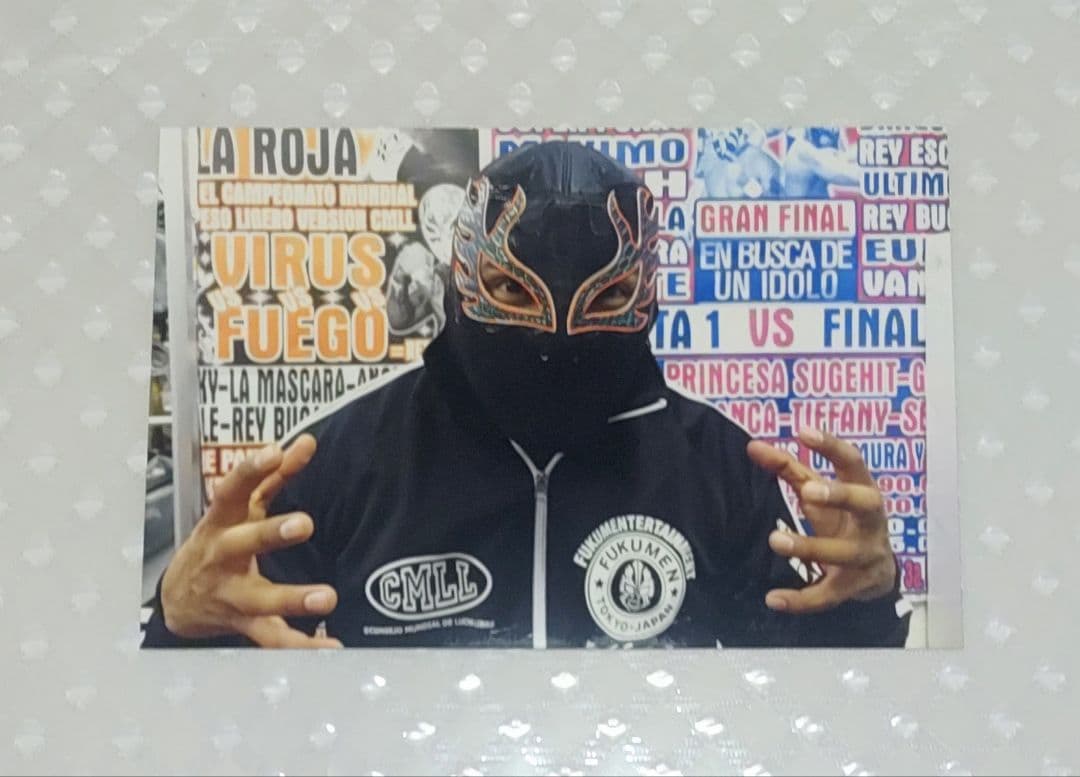 新日本プロレス　CMLL フエゴ　選手　カレリー製