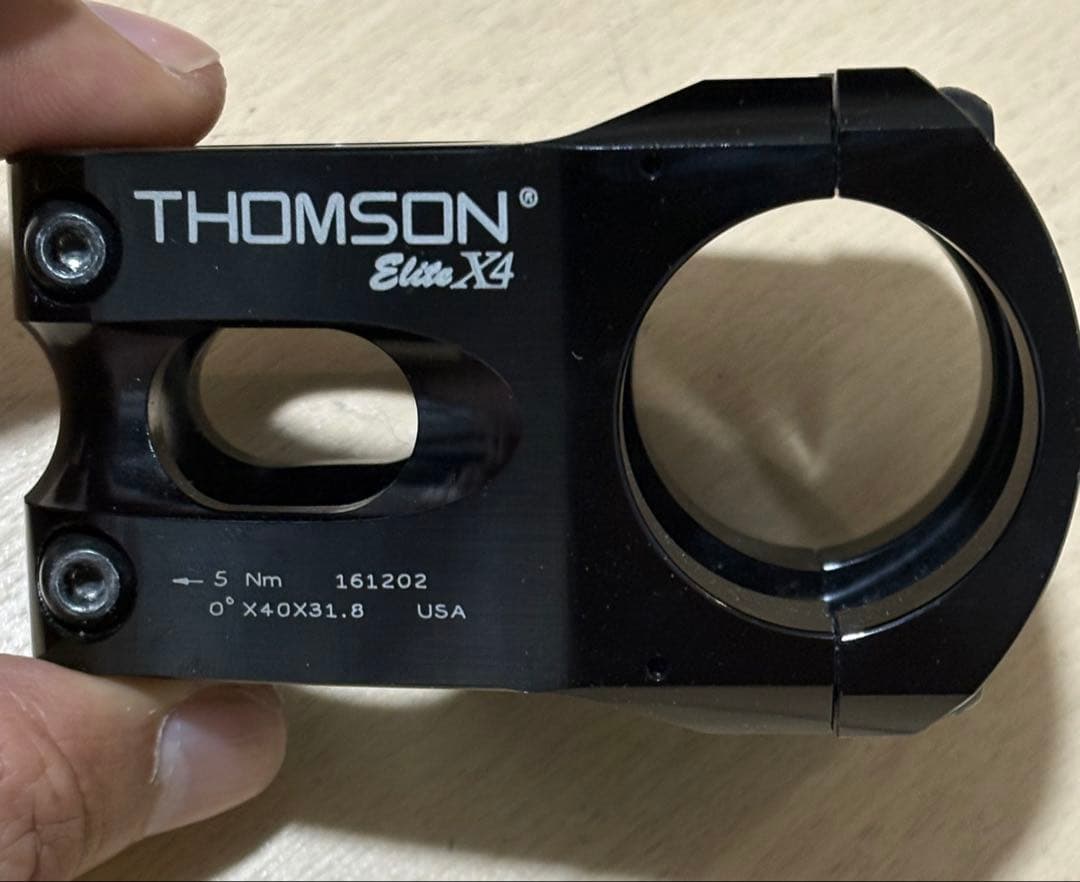 THOMSON X4 ステム 40X31.8